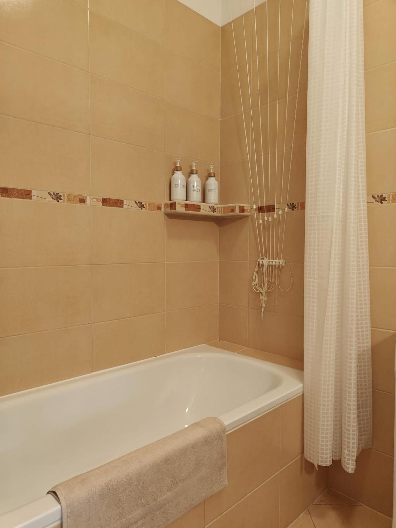 Green City Apartment Budapest - Free Garage, Ac, Balcony, Wi-Fi Exterior foto